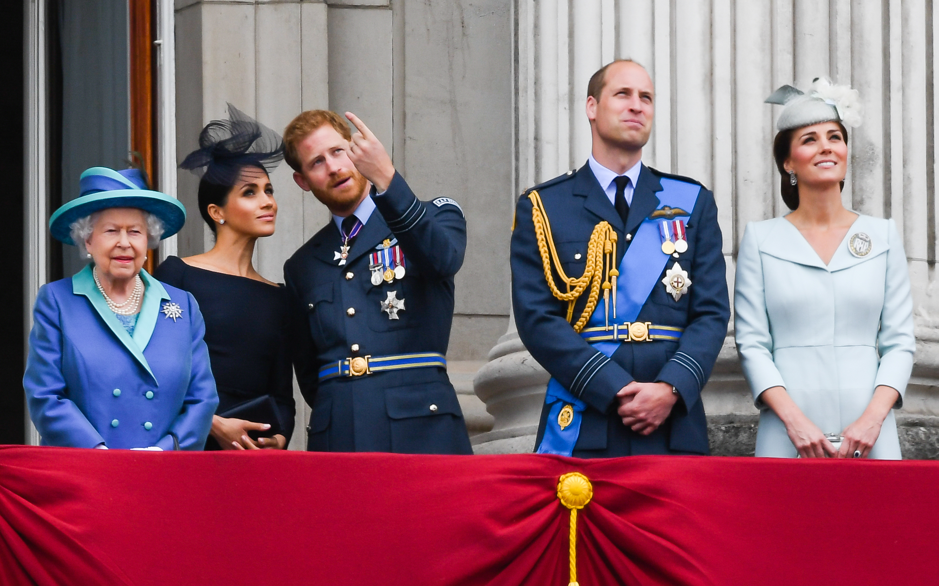 Queen Elizabeth refused to take Prince Harry’s calls without a witness ...