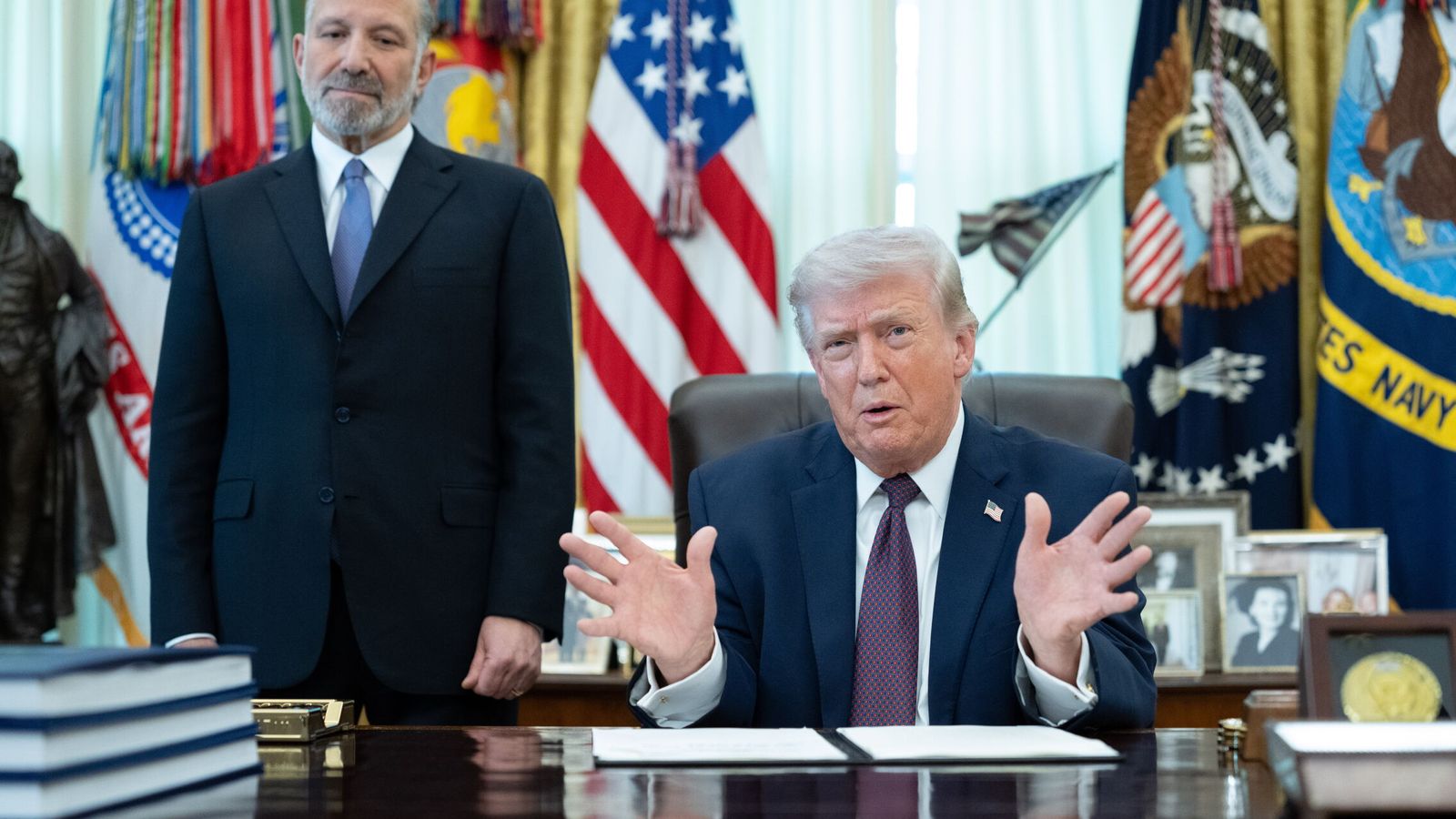 Trump especula con una retirada de la guerra en Irán en "dos o tres ...