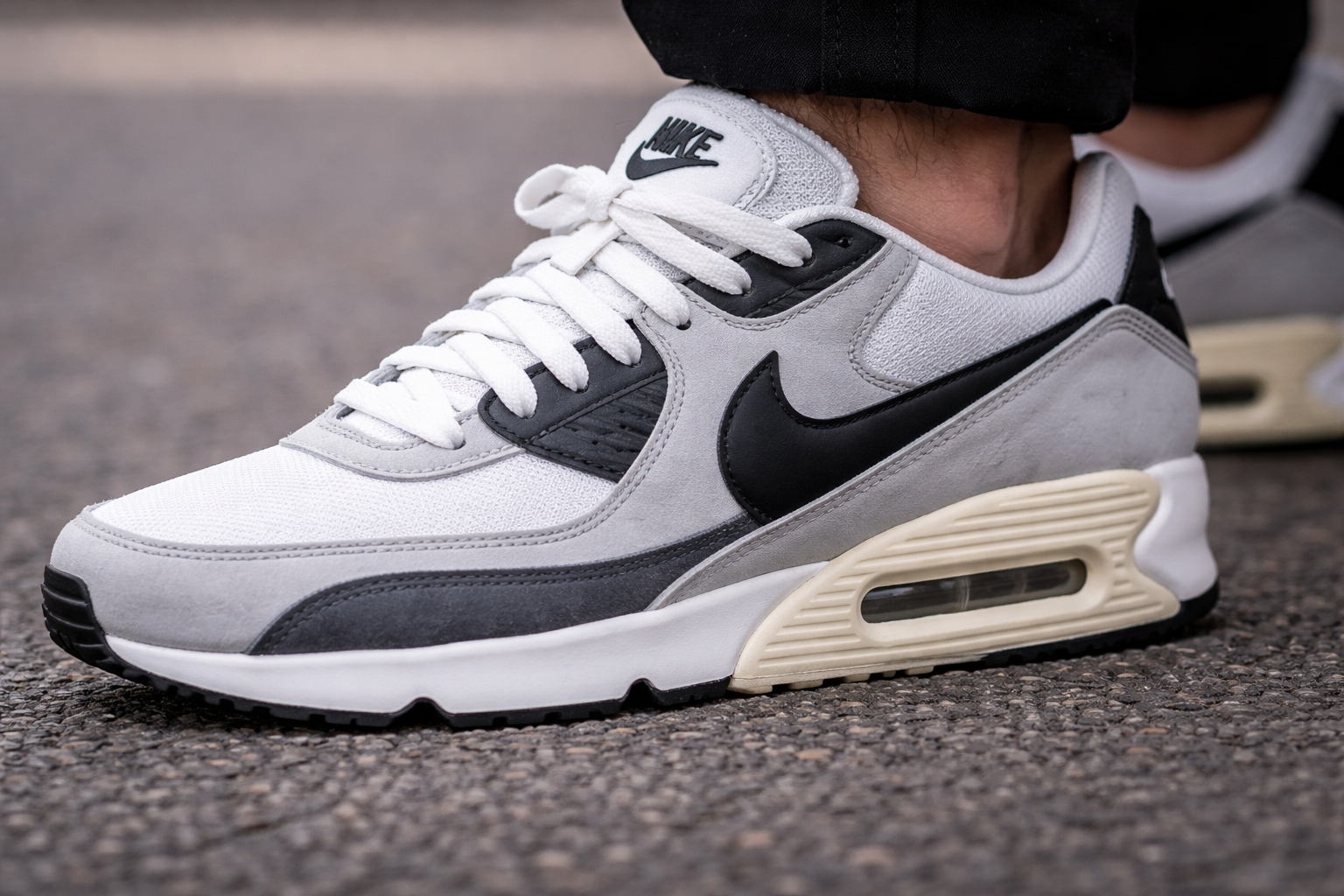 Nike shares sink as weak outlook and China slump hit recovery<br><br>