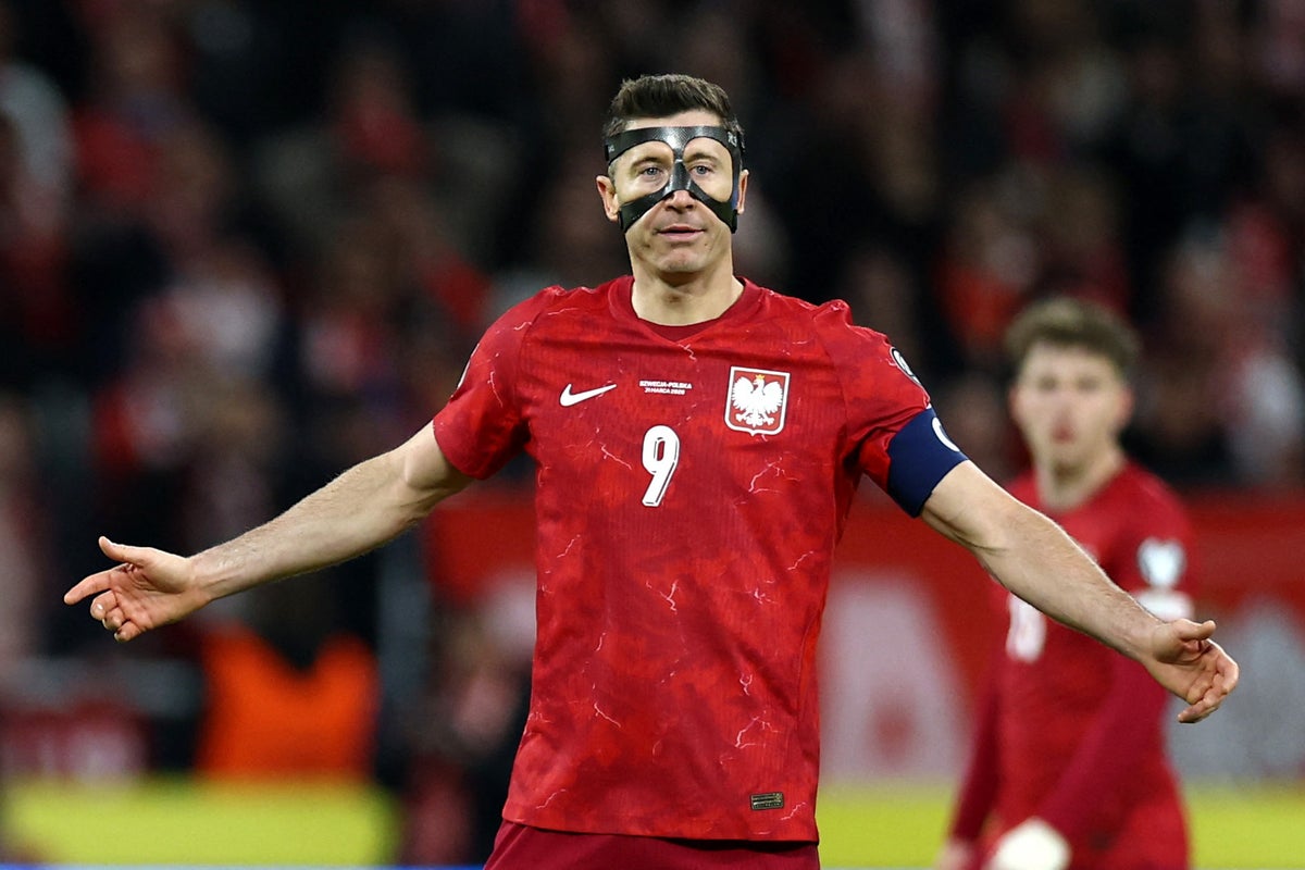 Lewandowski hints at international retirement after World Cup agony