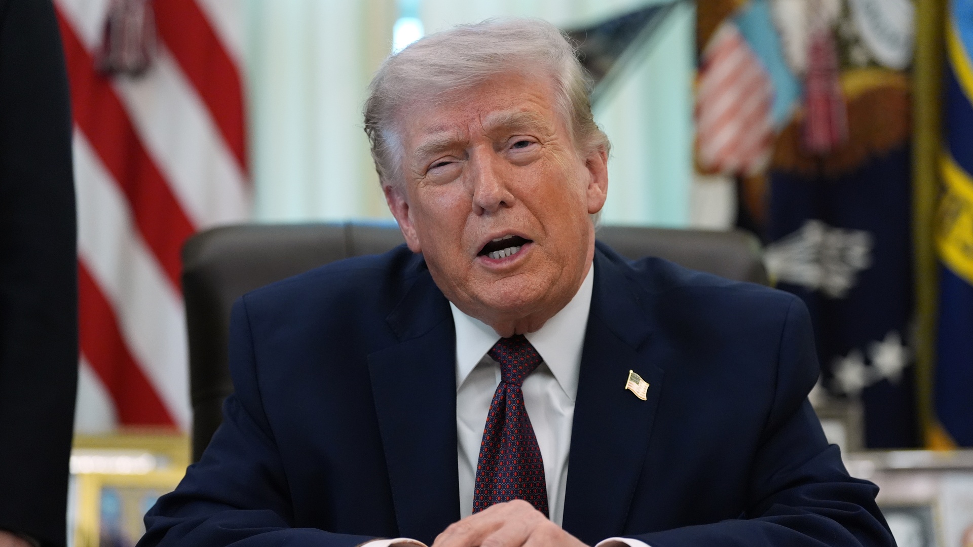 Trump says he'll attend Supreme Court birthright citizenship hearing