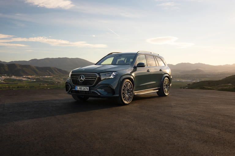 Mercedes sharpens GLE and GLS with series of updates