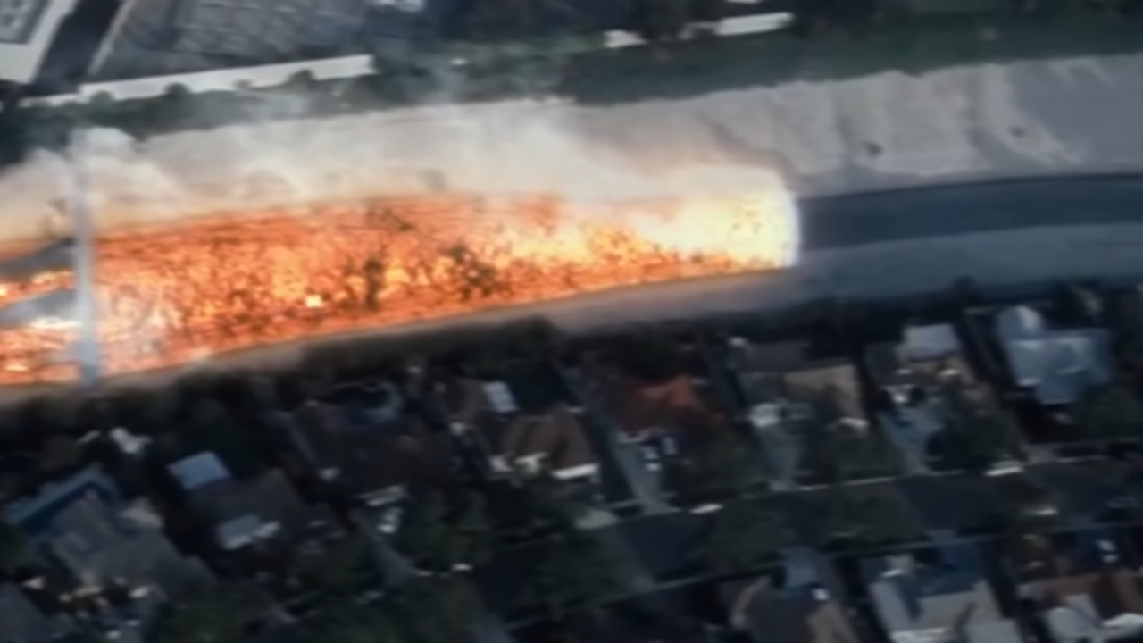 LA felt a small earthquake - hours later, lava was running down Wilshire<br>