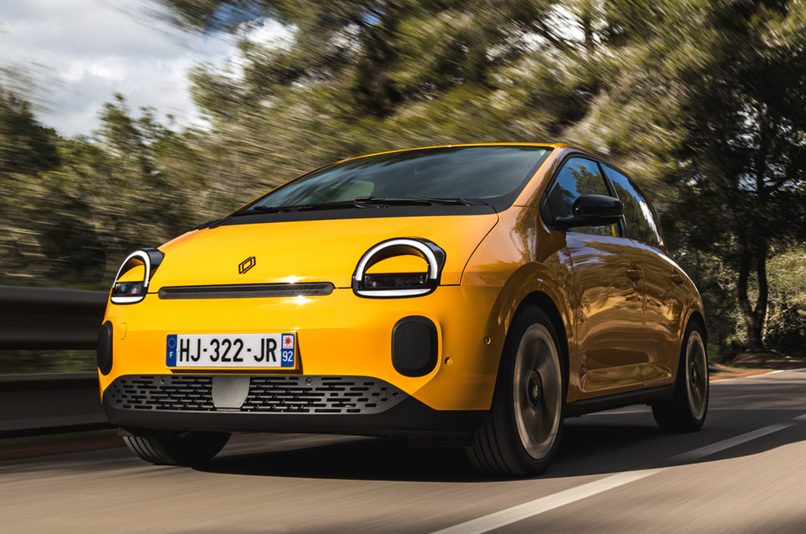 Renault Twingo driven: the ultimate cheap electric car?