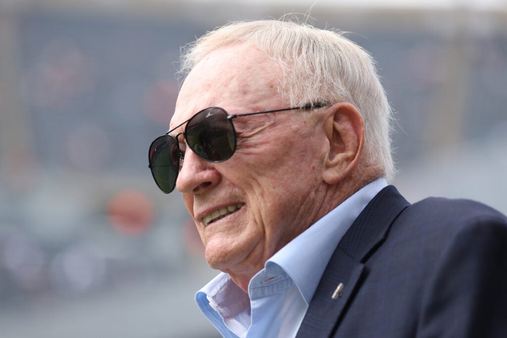 Cowboys owner Jerry Jones dodges George Pickens’ future question with ...