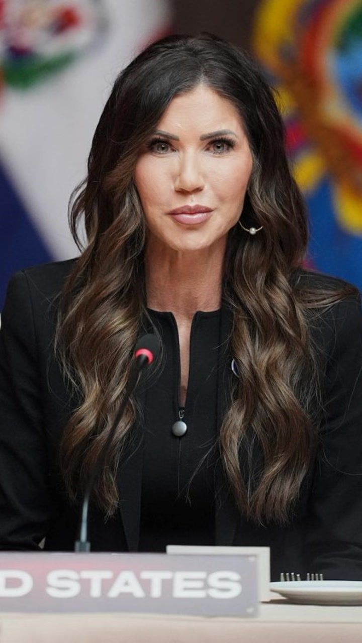 Kristi Noem reacts to reports of her husband’s alleged ‘double life ...