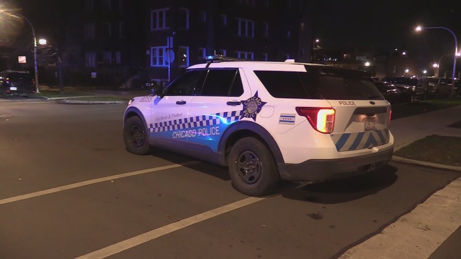 25-year-old man seriously injured after being shot multiple times overnight in Belmont Cragin neighborhood, police say<br><br>