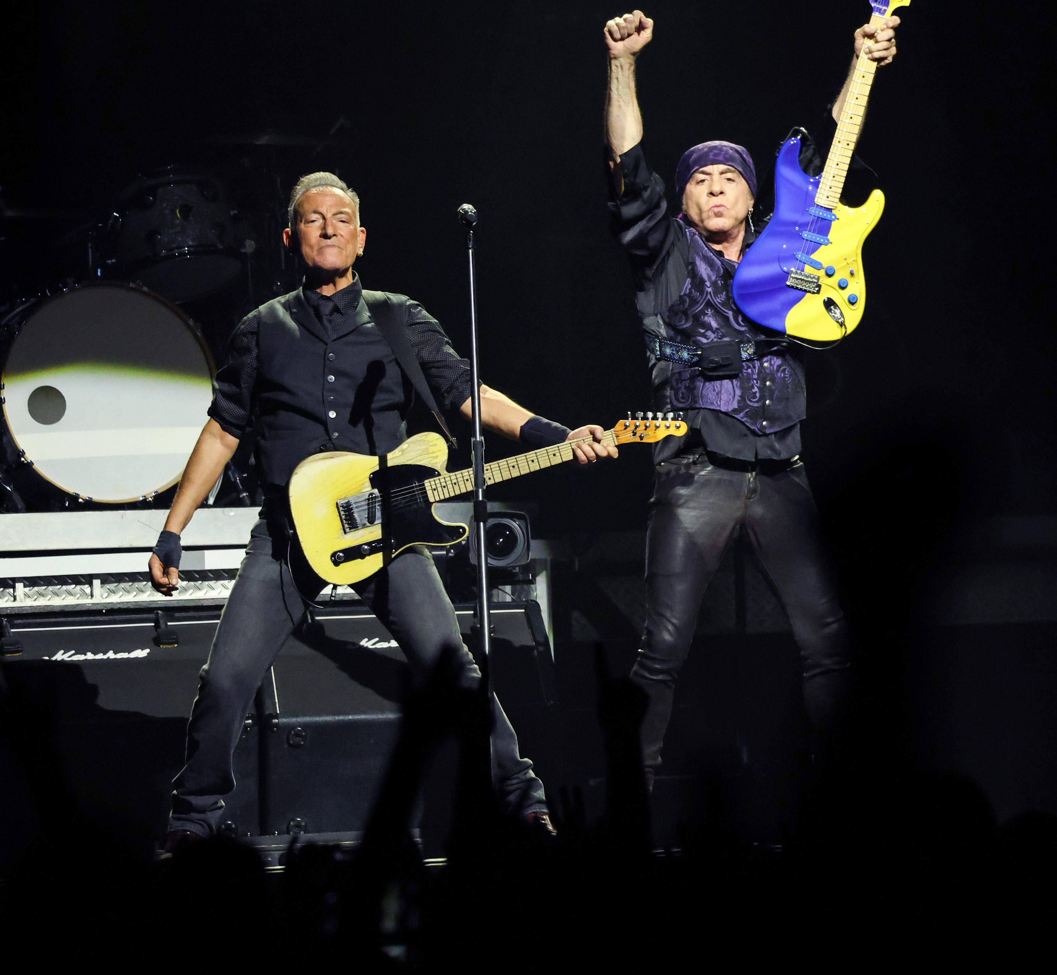 Bruce Springsteen omits Pam Bondi concert reference after firing<br><br>