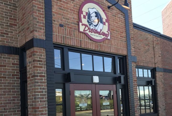 10 juicy pit stops for ribs across the USA