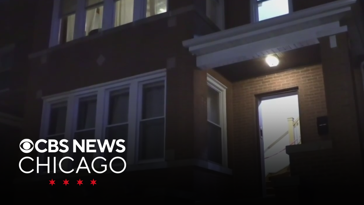 Man shot inside apartment building on Chicago's Northwest Side