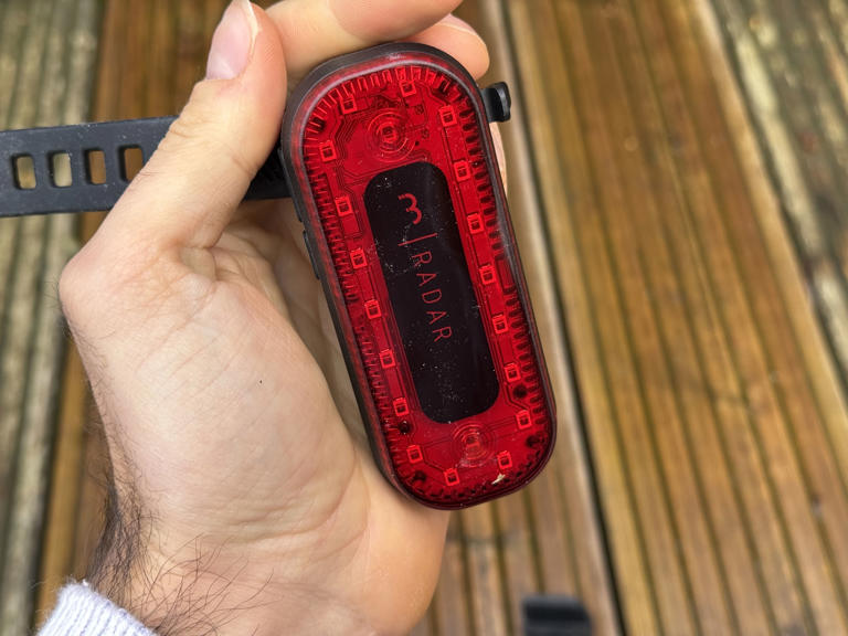 BBB Signal Radar review: A great value cycling radar that doesn't need ...