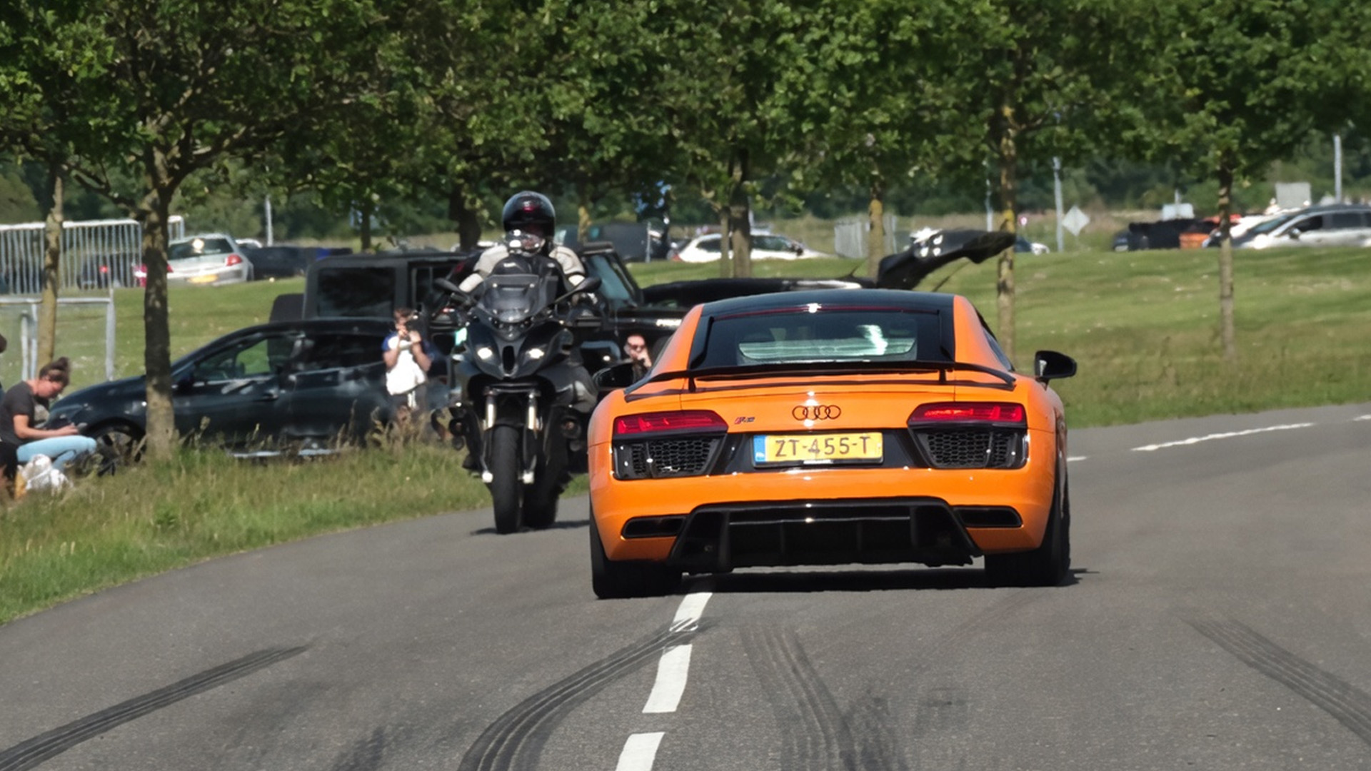 Audi R8 Street Run That Gets Too Close With A Rider