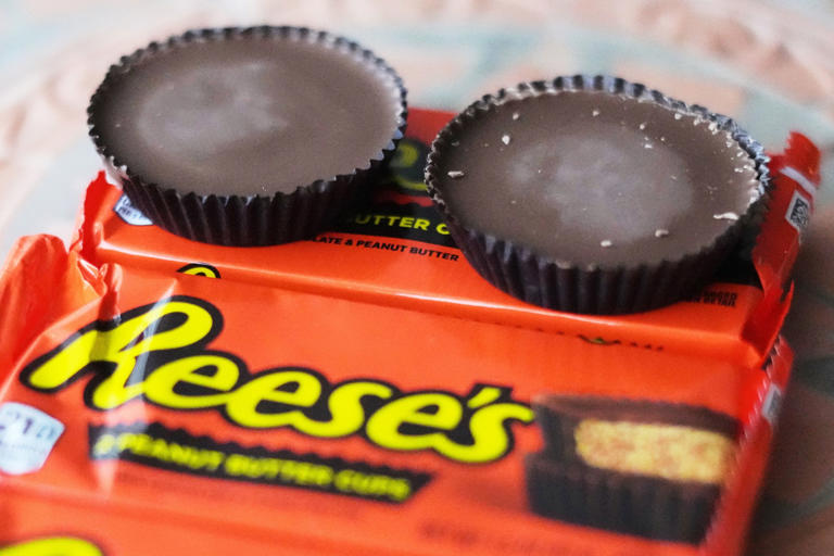 Hershey switching back to classic Reese’s recipe after backlash