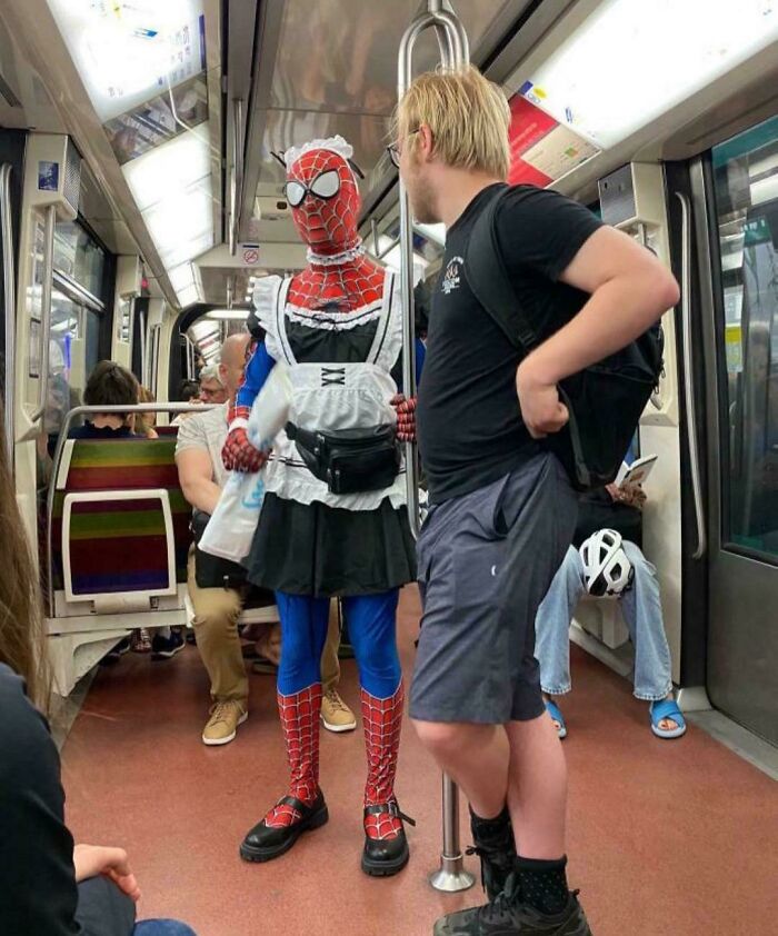 Subways Are Their Own Separate World And These 48 Photos Prove It