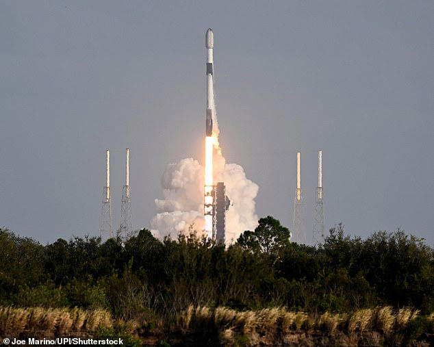 Musk's rocket firm set for $2TN stock market launch