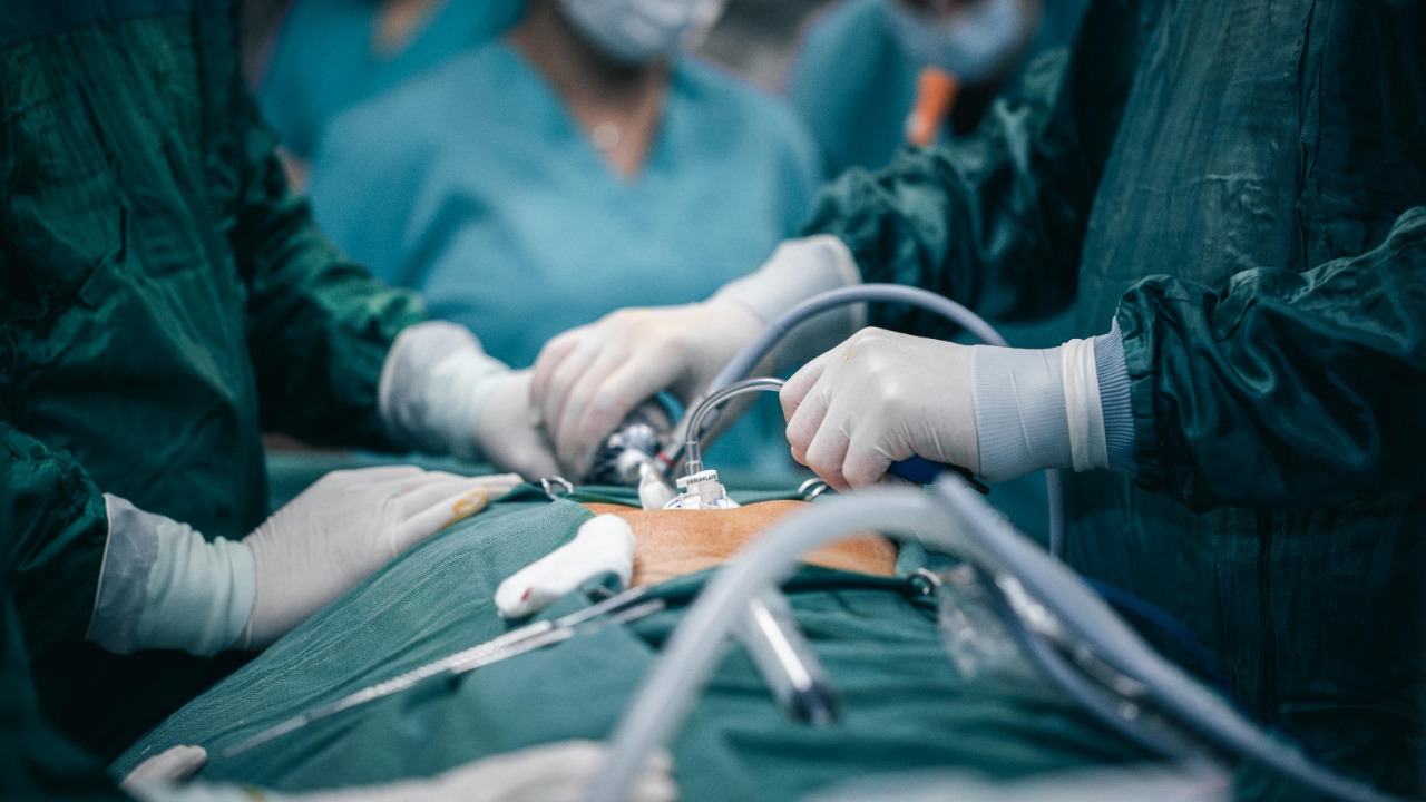 Families weigh preventive stomach removal to avoid rare cancer