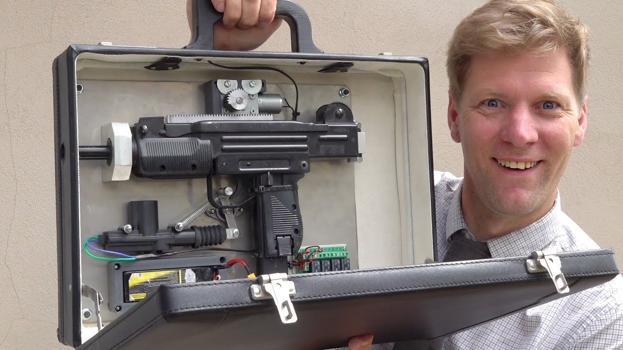 This briefcase hides a homestyle weapon!