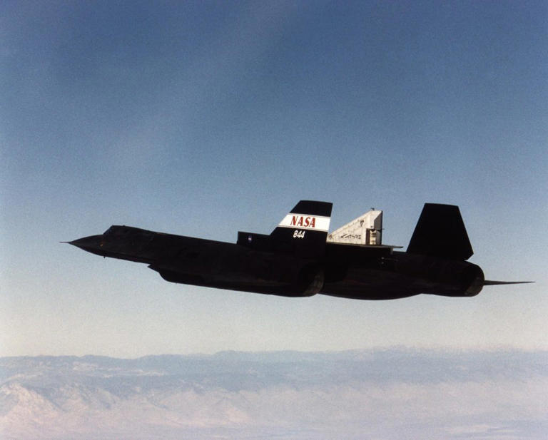Flight test files: Lockheed SR-71 Blackbird – Managing the expansion of ...