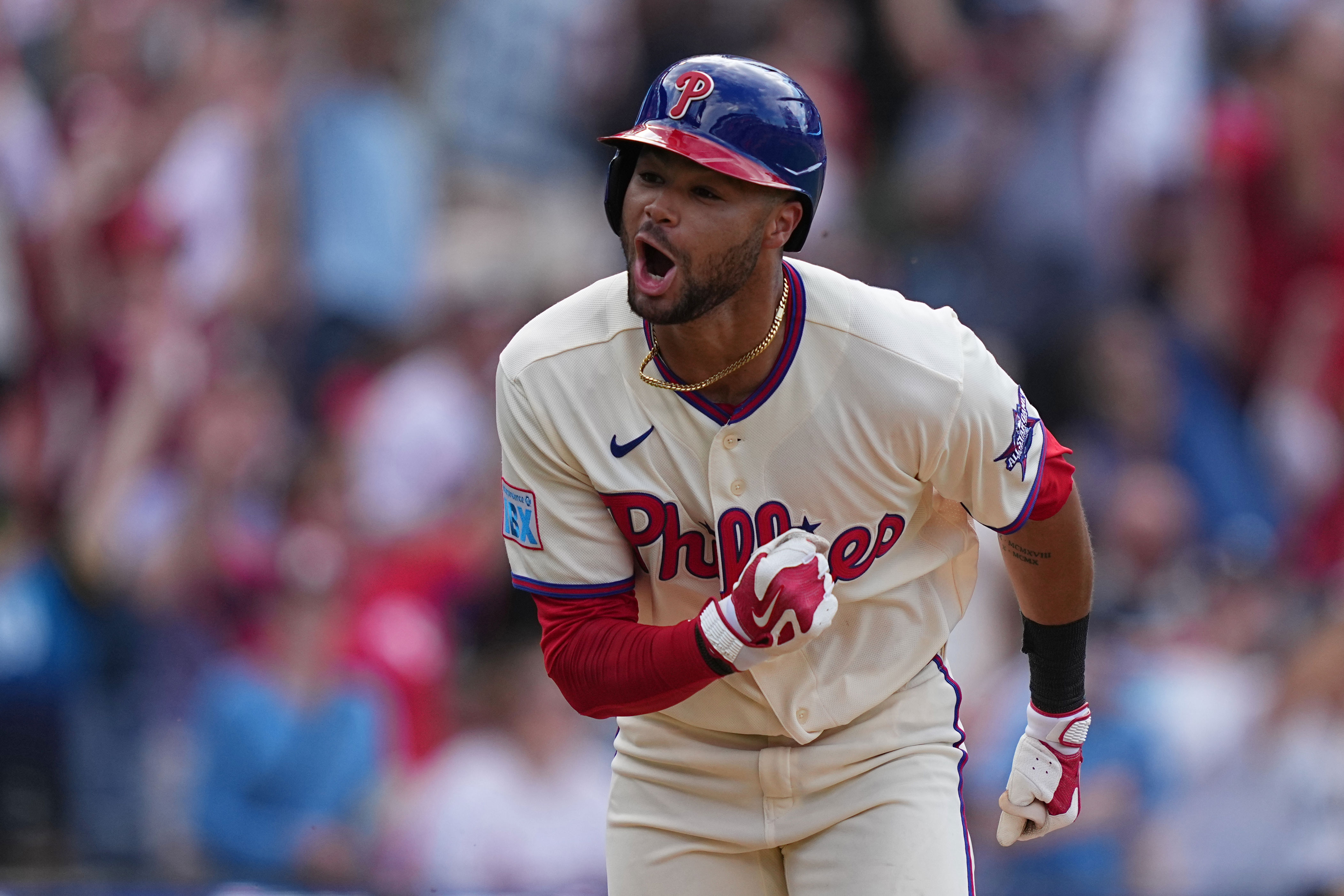Justin Crawford and Edmundo Sosa lead Phillies past Nationals in 10 innings<br><br>