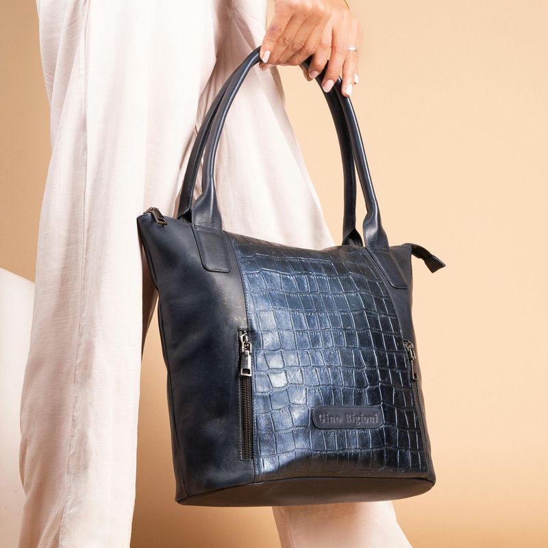 13 timeless handbags every woman over 50 should own