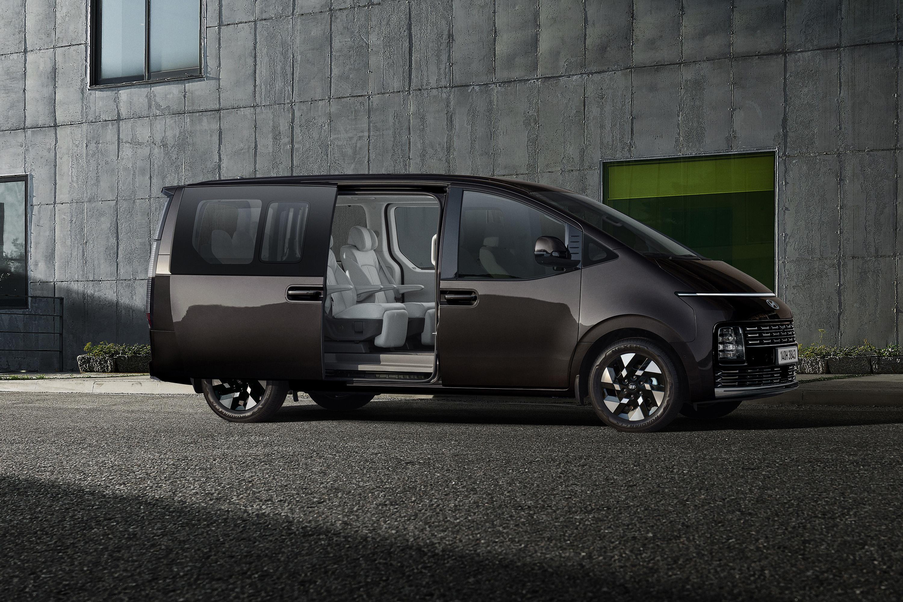 2027 Hyundai Staria, Staria Load prices: Hybrid joins van and MPV ...