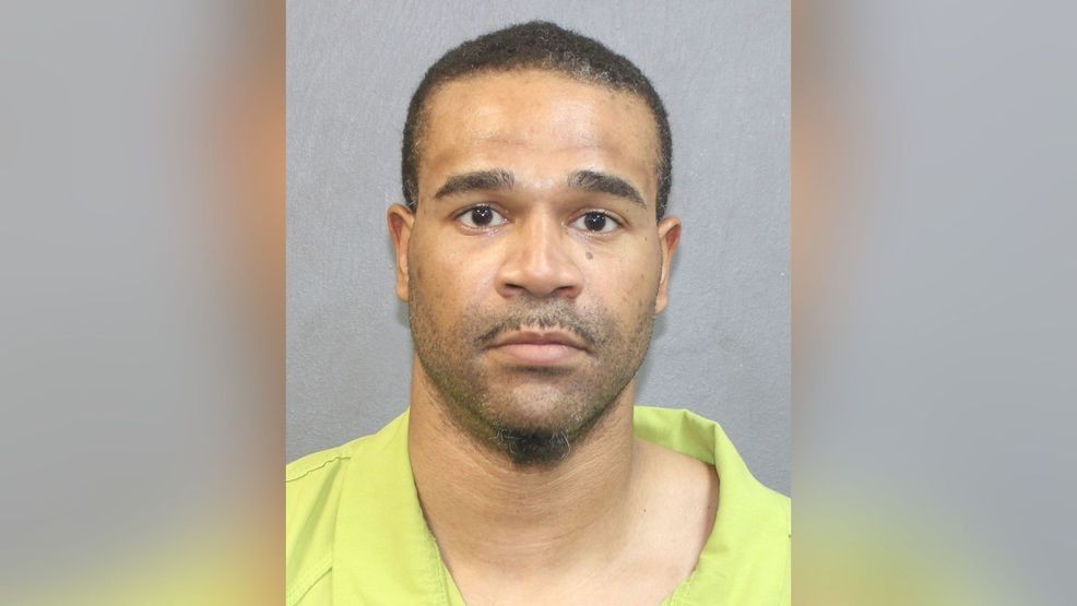 Man arrested after 100 mph, multi-county chase with deputies
