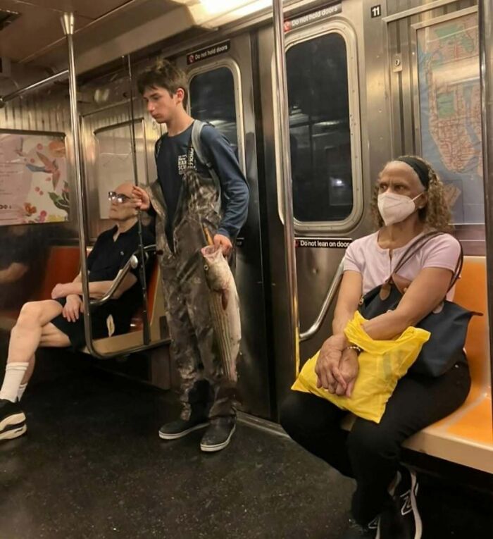 Subways Are Their Own Separate World And These 48 Photos Prove It
