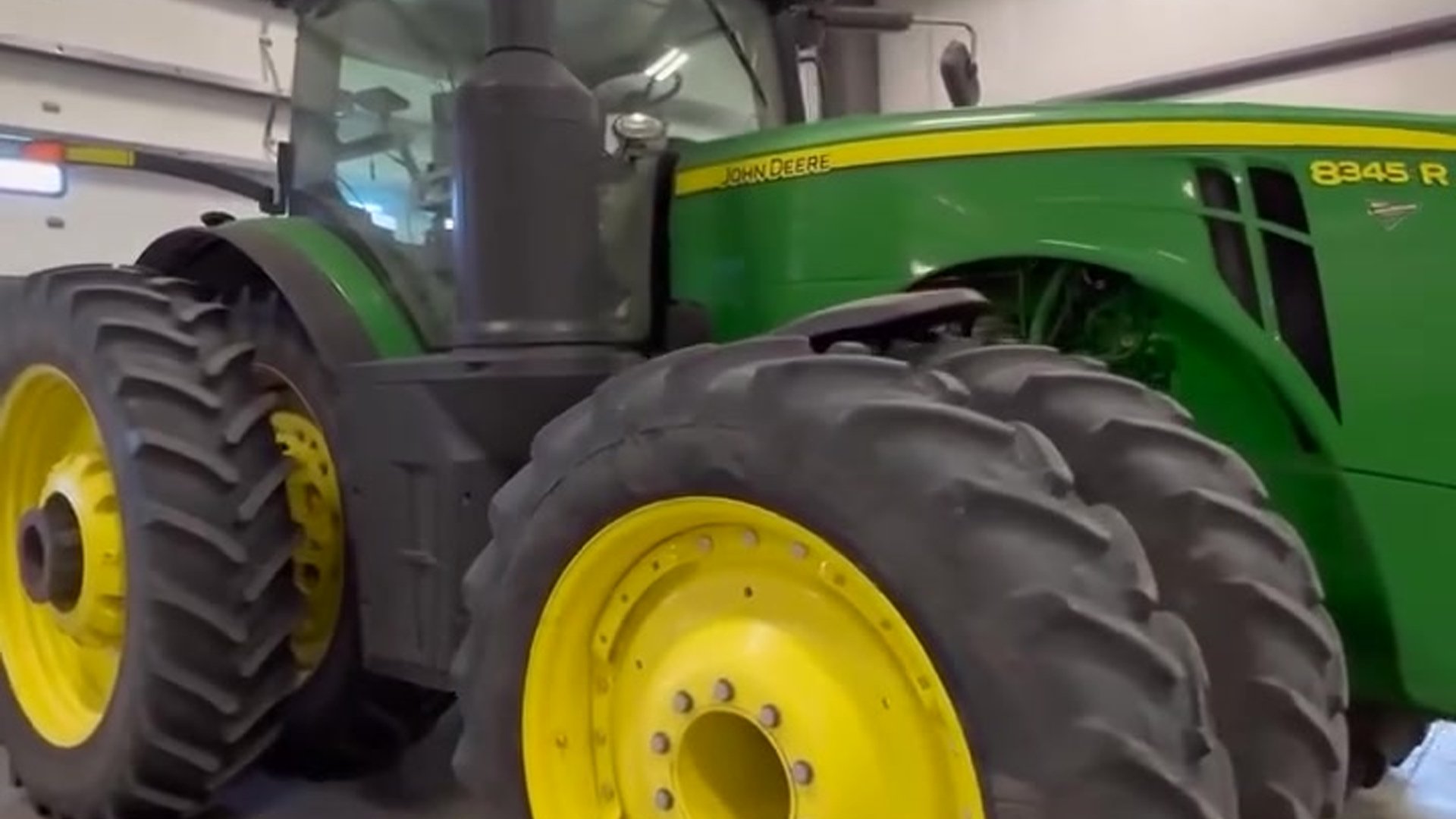 Fixing a bent tire rim