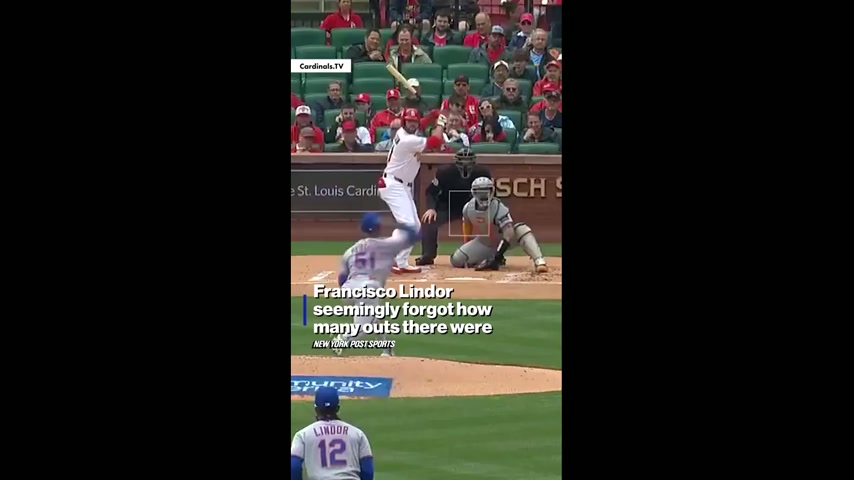 Francisco Lindor seemingly forgot how many outs there were