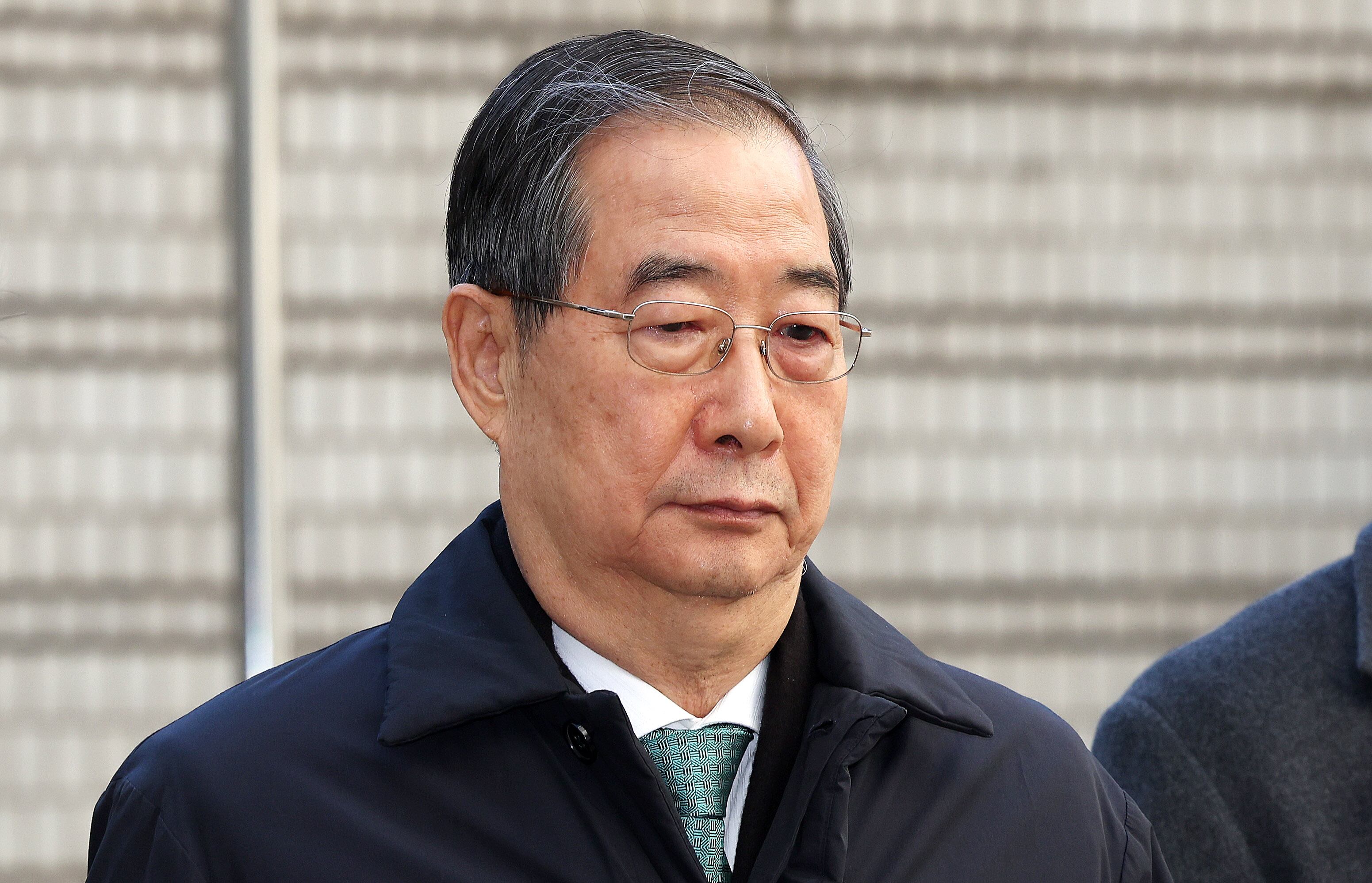 Former prime minister Han Duck-soo denies election law violation over 1 ...