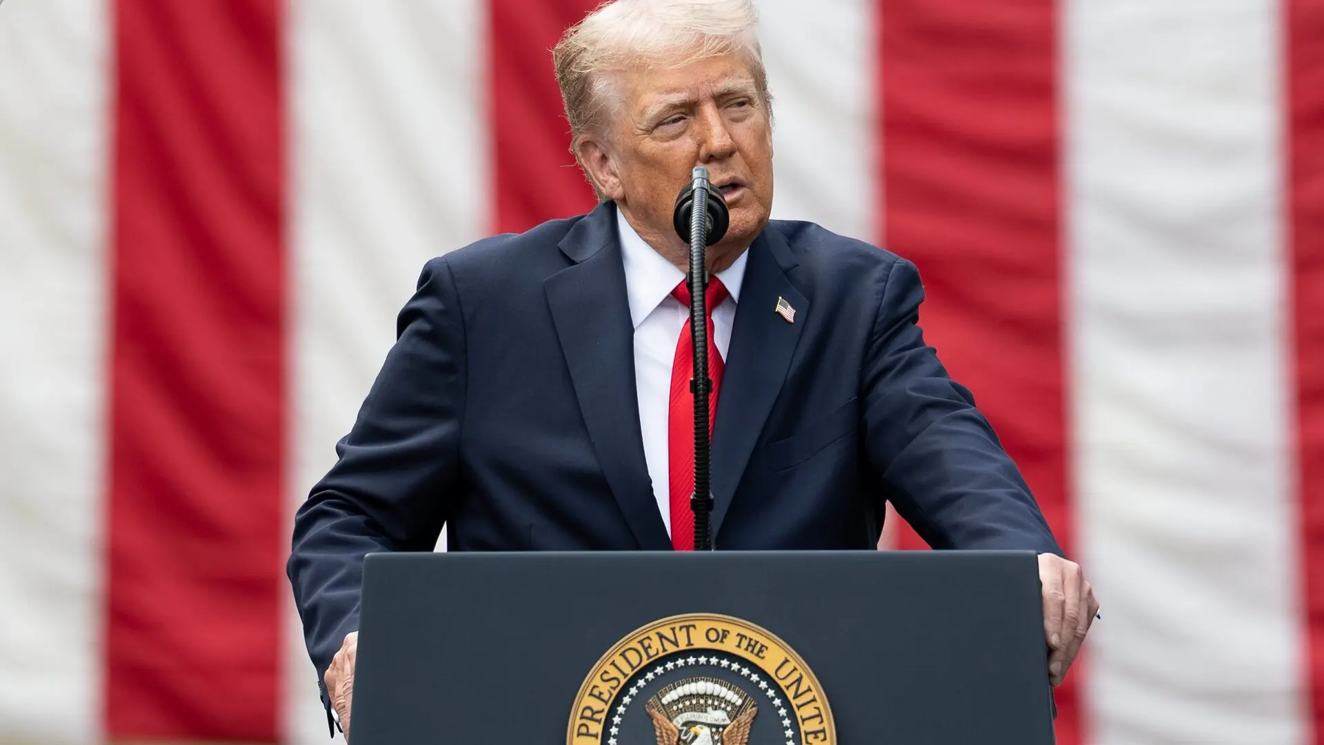 Donald Trump se decanta por abandonar la OTAN tras el choque con Europa