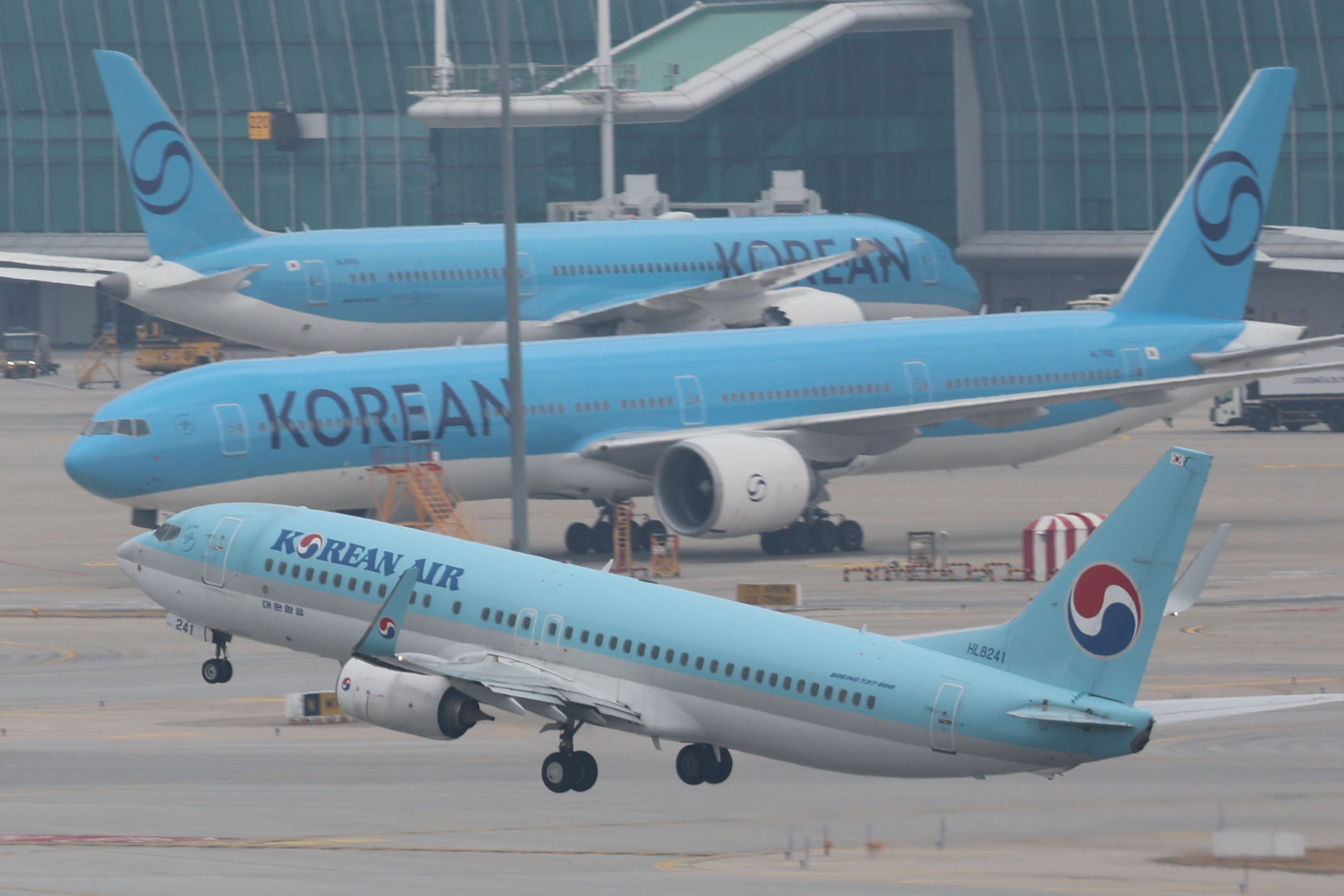 Korean Air sued over oxygen connection failure in passenger death