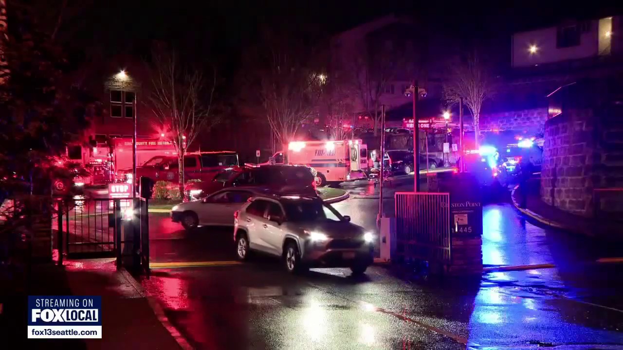 1 dead, 1 hurt in Skyway apartment complex shooting