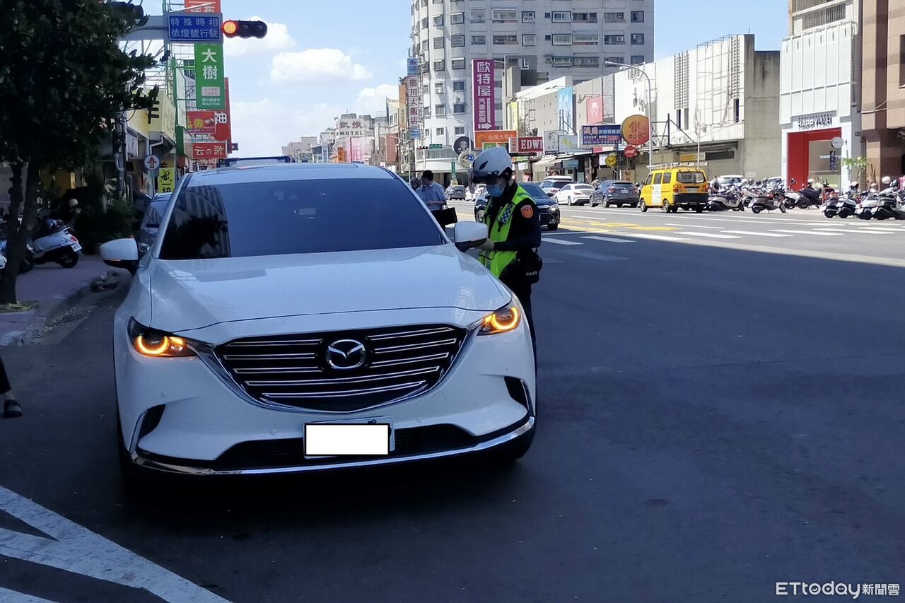 交通新制3/31上路 嘉市警方籲落實停讓行人