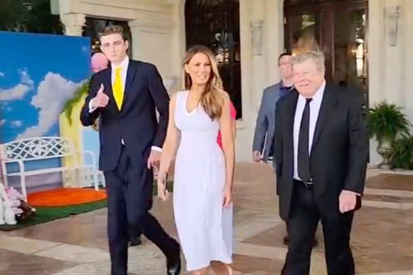 Barron Trump towers over Melania at 6ft 7ins during Mar-a-Lago Easter ...