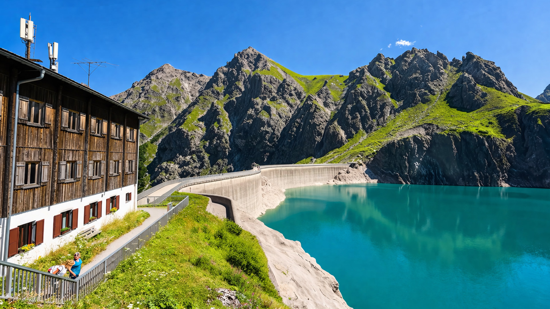 Balade autour du lac alpin Lünersee en Autriche (4K 60p)