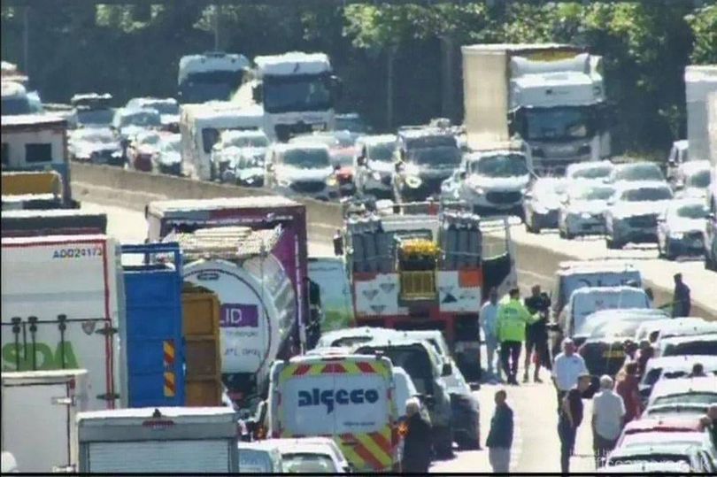 Lorry driver in horror M62 crash - 'I've just killed someone' after ...