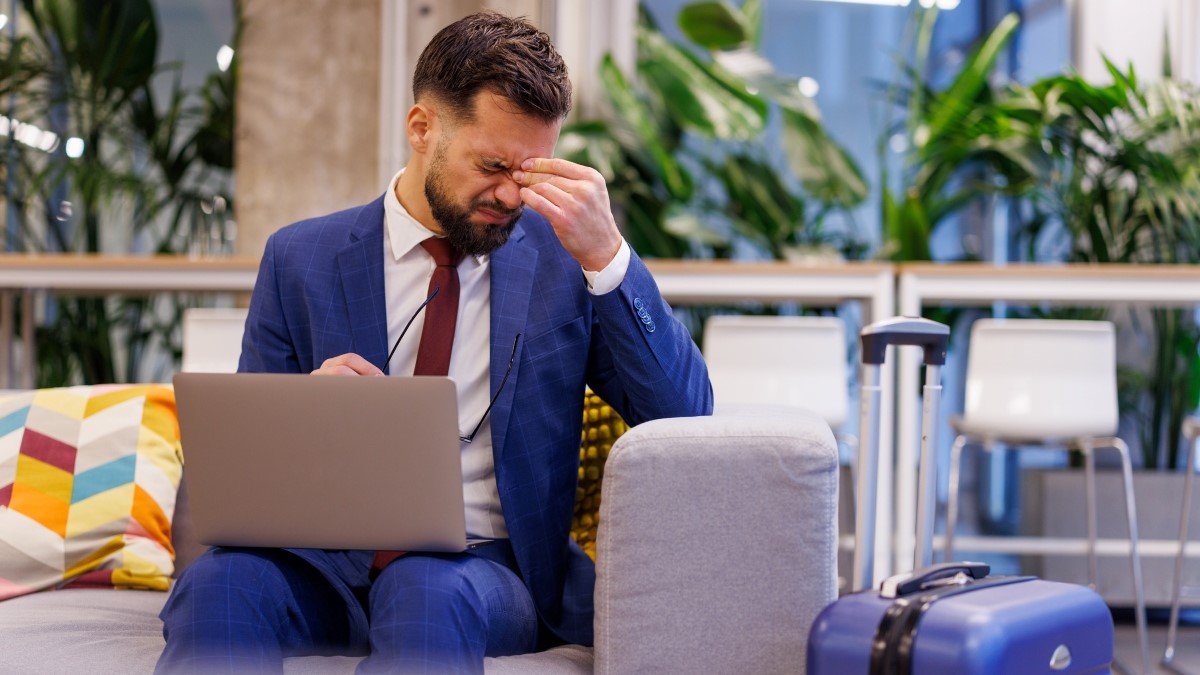 Frequent flyer experts reveal rules costing you points and money