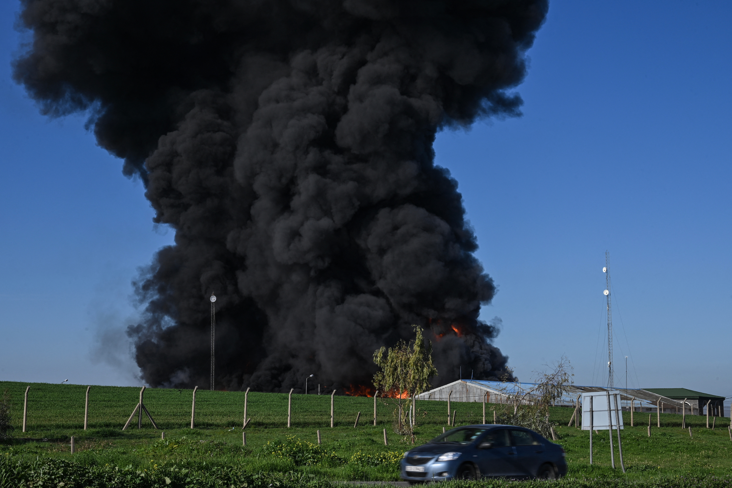 US embassy issues urgent terrorist attack warning: 