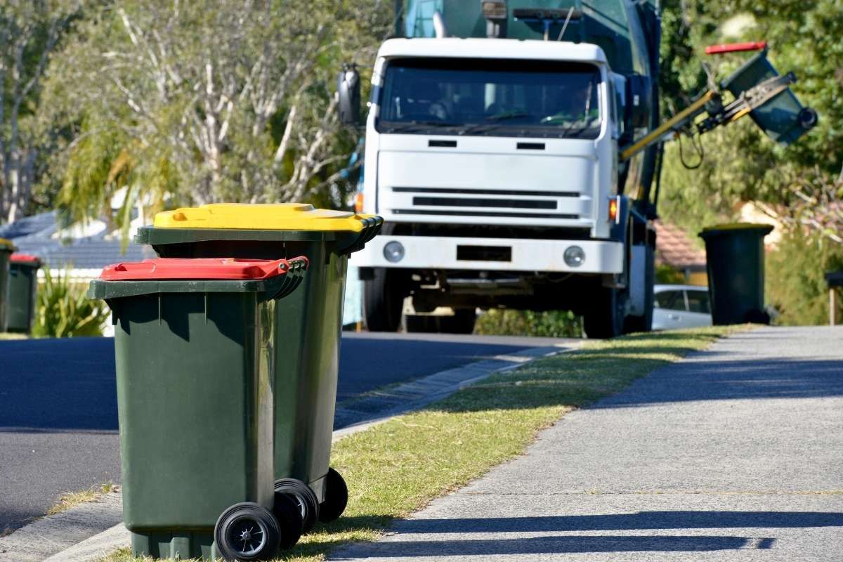 Cape Town waste, recycling removals continue over Easter