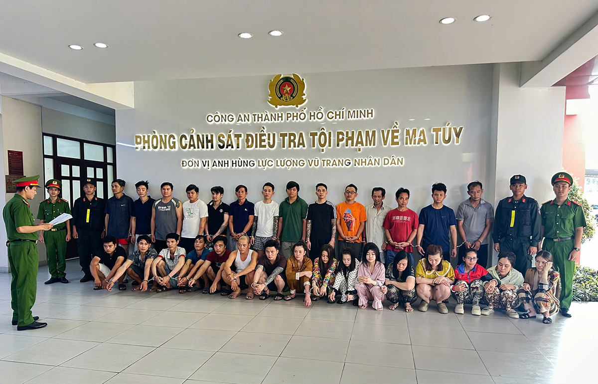 Trùm ma túy ở TP HCM huy động con trai và người thân để phân phối