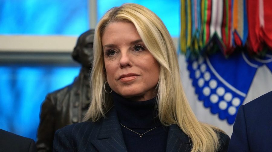 Trump disputing reports of firing Attorney General Pam Bondi<br>