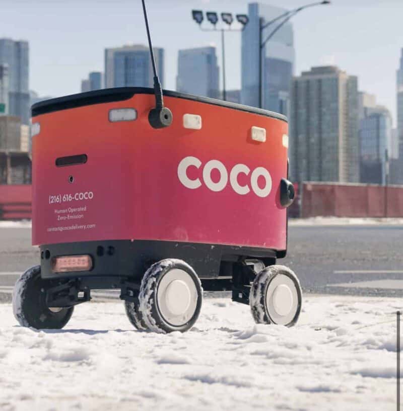 Rogue delivery robots smash Chicago bus shelters<br><br>