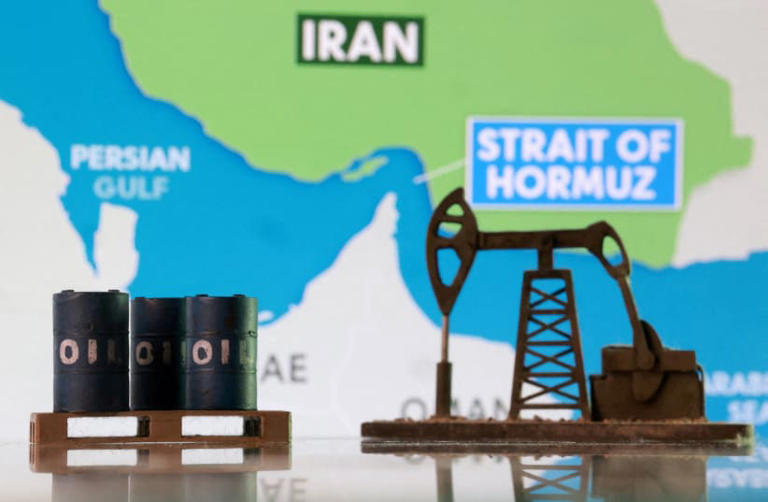Gulf states consider bypassing Strait of Hormuz with new oil pipelines ...