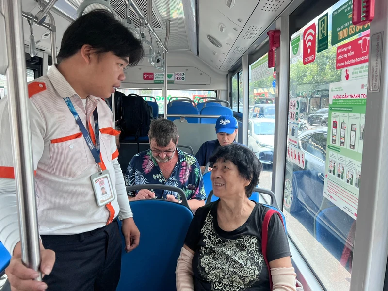 TPHCM tính miễn phí 135 tuyến xe buýt, lượng khách có thể tăng 30%