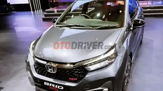 Brio kini jadi andalan penjualan Honda di Indonesia, terutama varian Satya (Foto : Otodriver/Erie W. Adji)