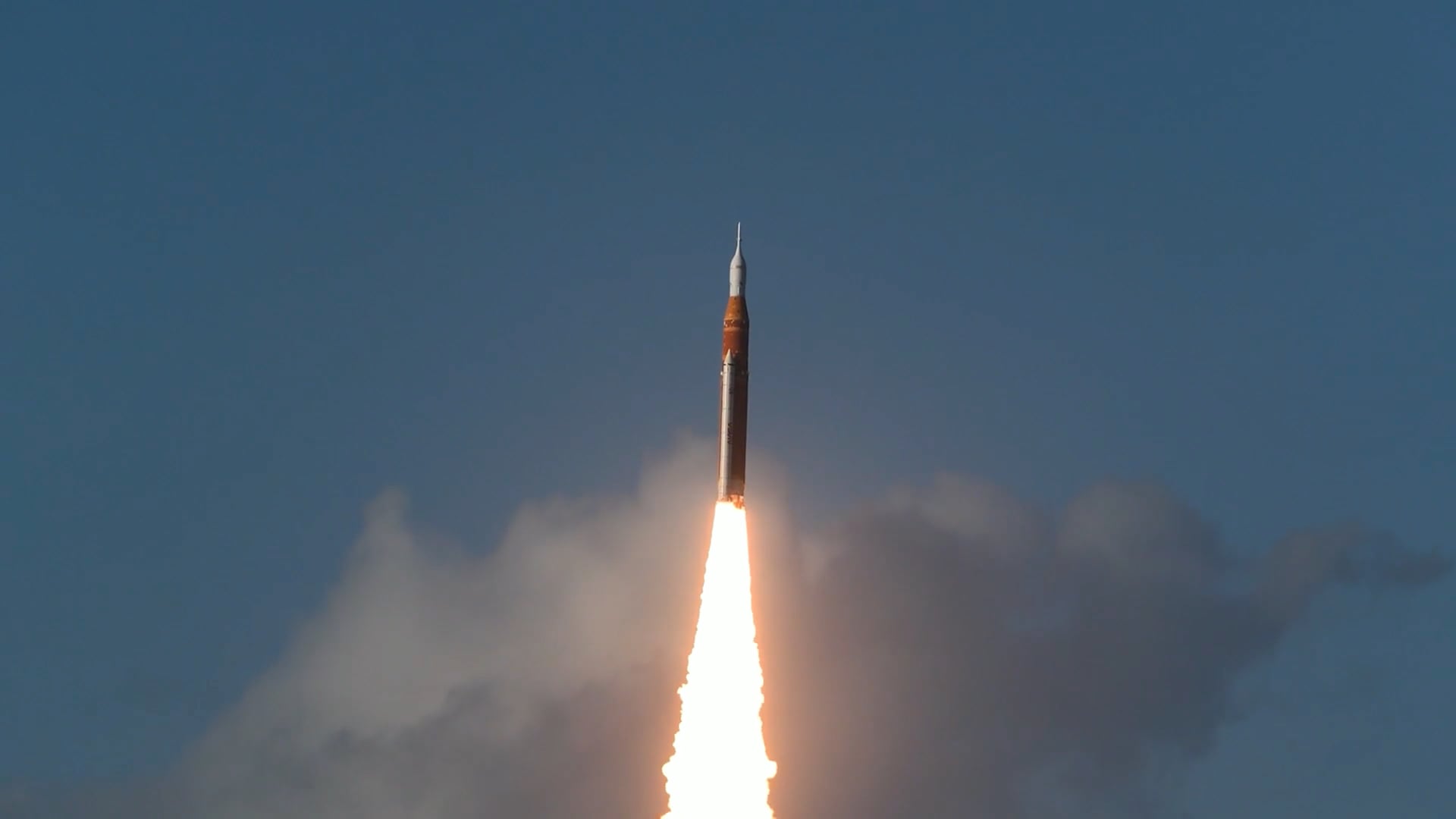 US Air Force prepares rescue operation for Artemis II mission