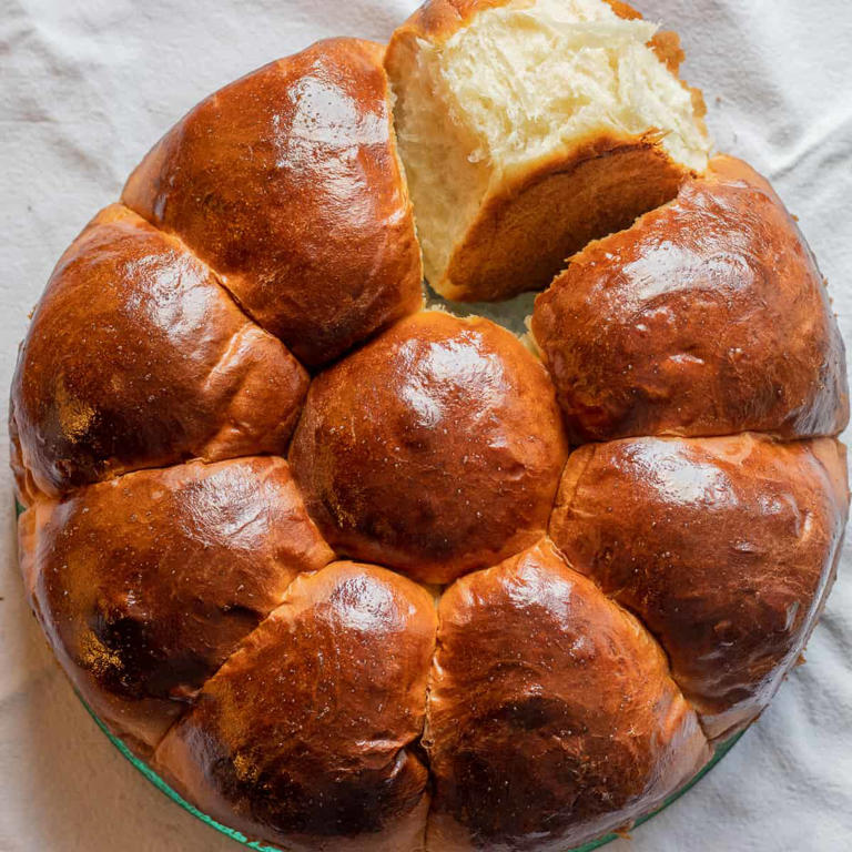 Braided bread