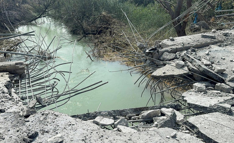 Israel orders IDF to immediately destroy all Litani River bridges to ...