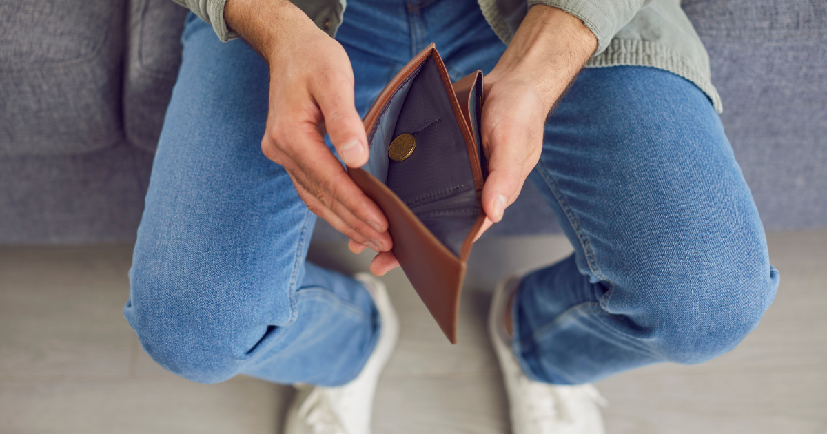 Single shock could push middle class Filipino households into poverty—study